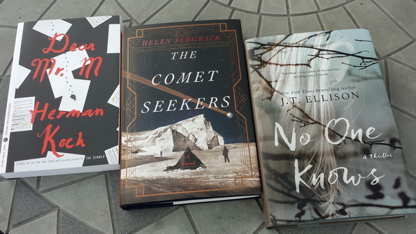 booksoct10_20161009_180817